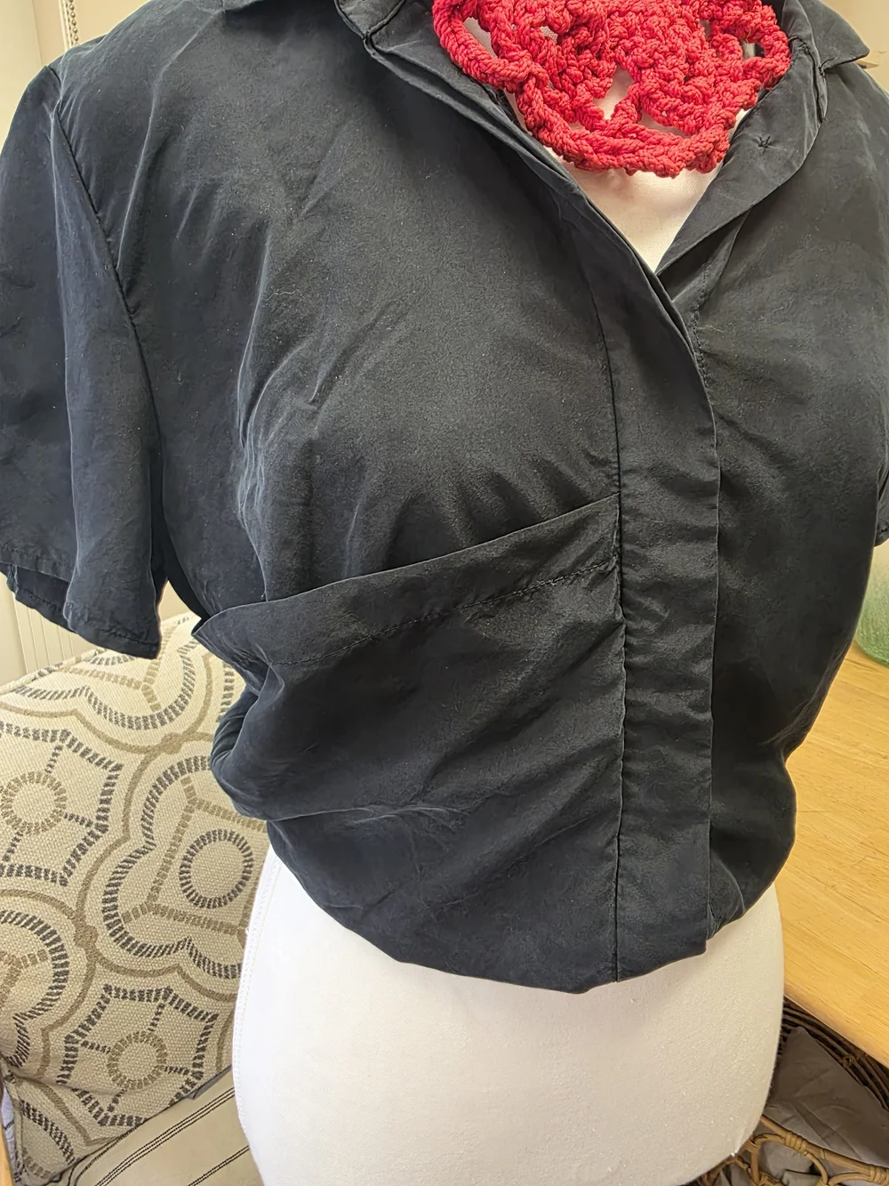 Kate Spade Saturday Silk Black Women's Short-Sleeve Button Front Top One Pocket